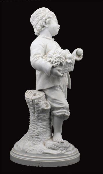 Фигура «Малоросс». Россия, Санкт-Петербург, ИФЗ, автор модели А.К. Шпис. 1866. Фарфор. Высота 40 см.