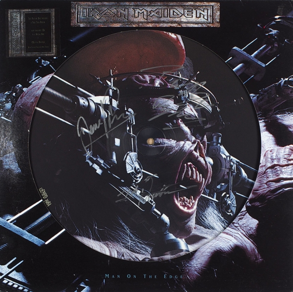Грампластинка Iron Maiden «Man on the edge» c автографами участников. 1995.